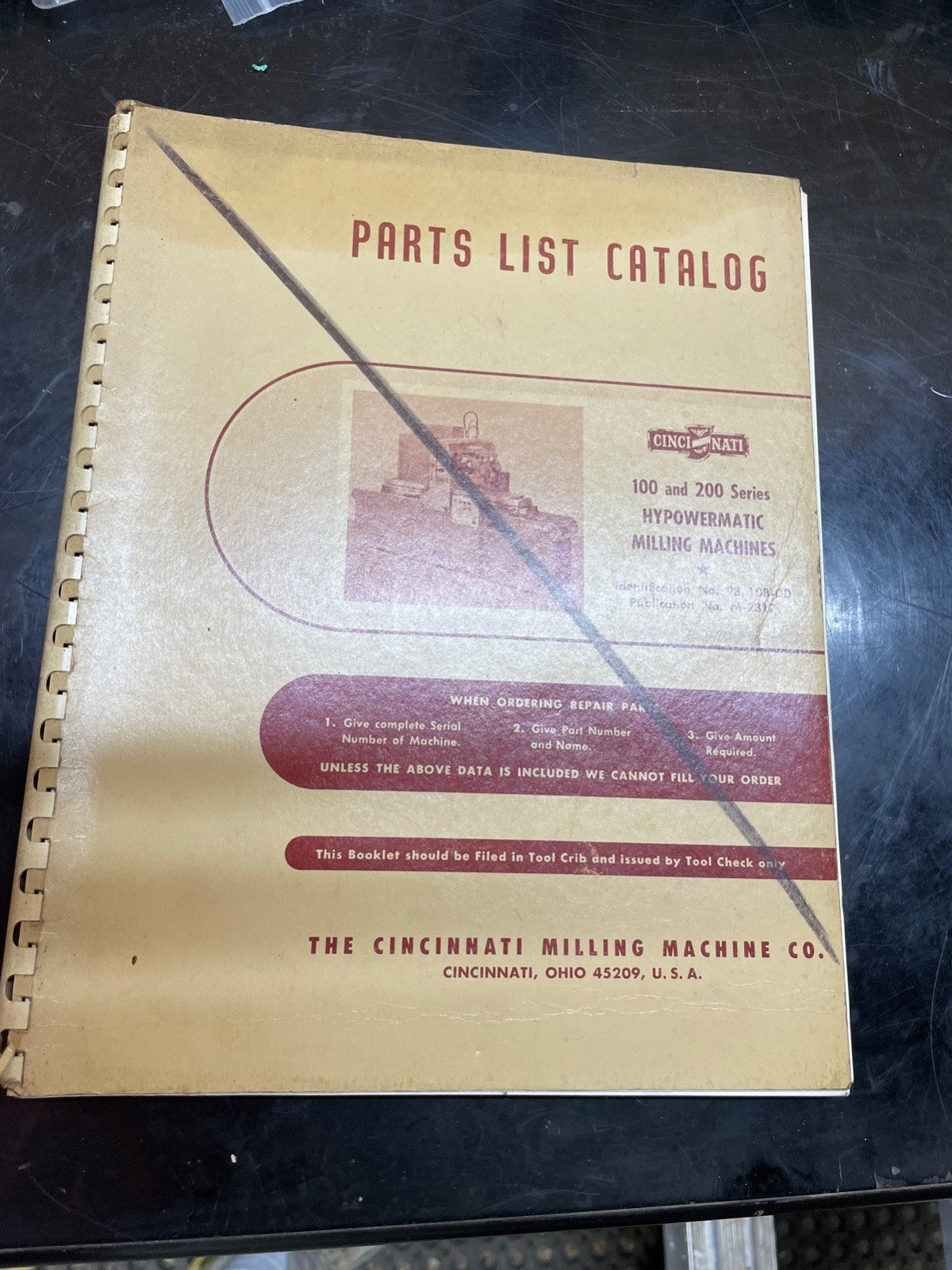 Cincinnati 100 & 200 Series Hypowermatic Milling Machines Parts Manual