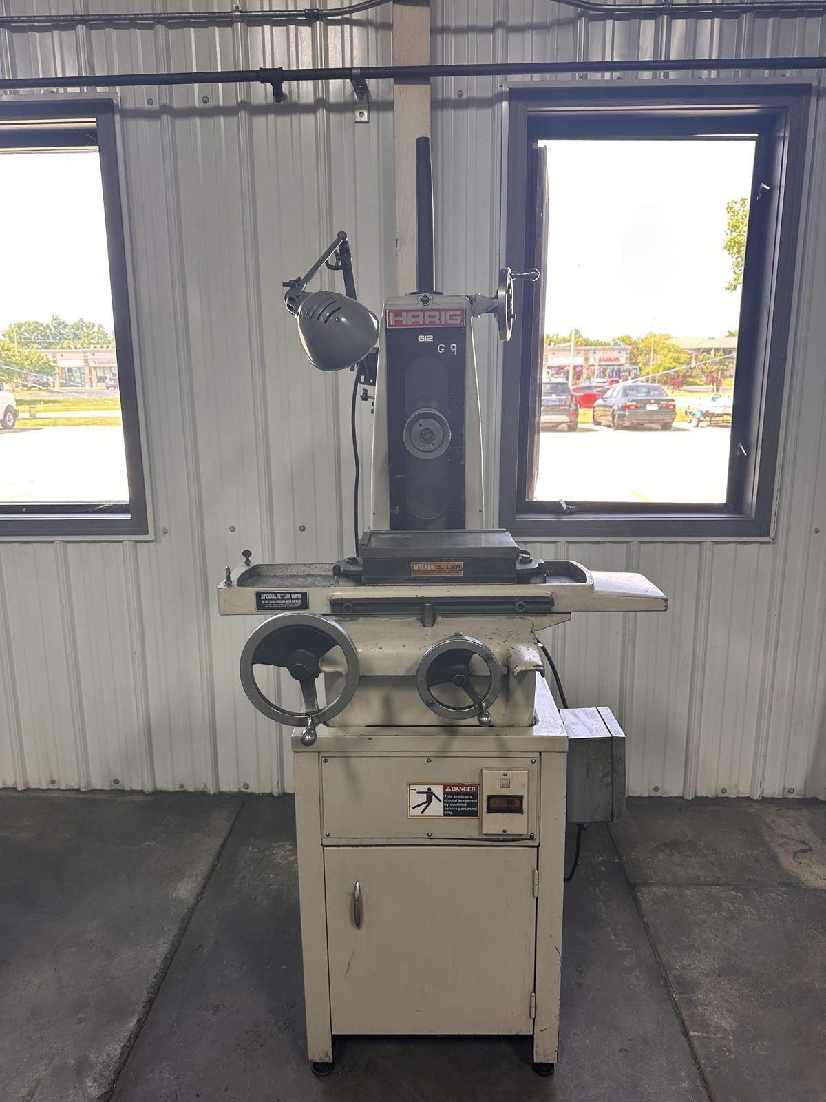 Harig 612 (6” X 12”) Manual Surface Grinder