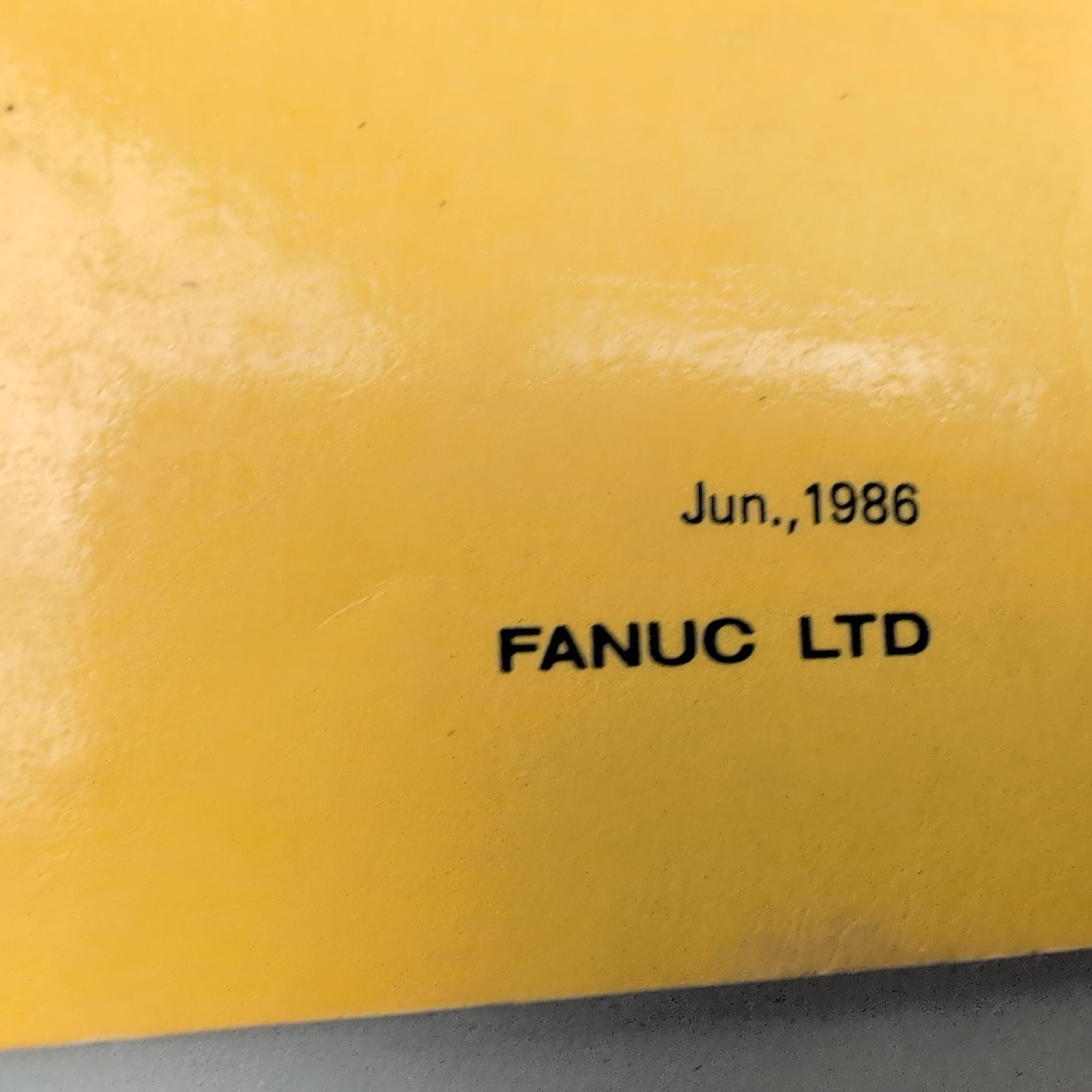 Vintage 1986 FANUC DC Servo Unit For M Series Maintenance Manual Yellow PB