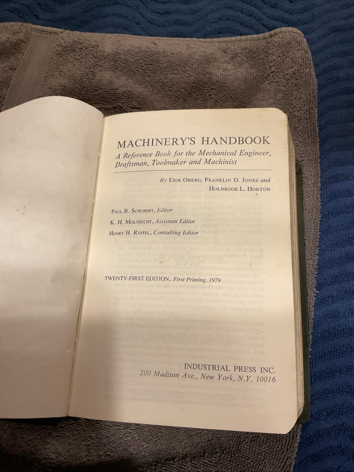 Machinery’s Handbook 21st Edition Industrial Press Machinist Reference Book