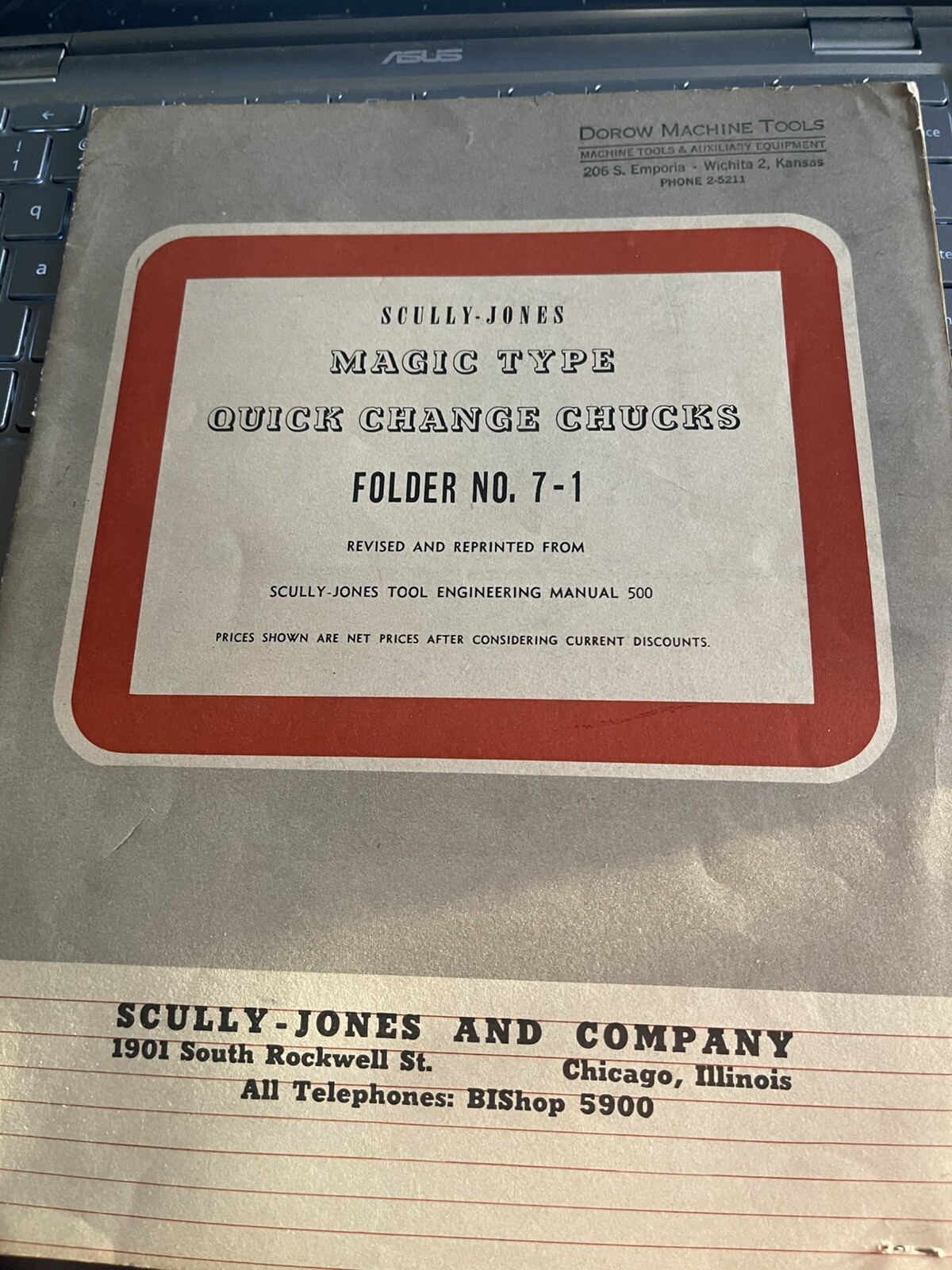 Skully Jones Quick Change Chucks Folder No. 7-1