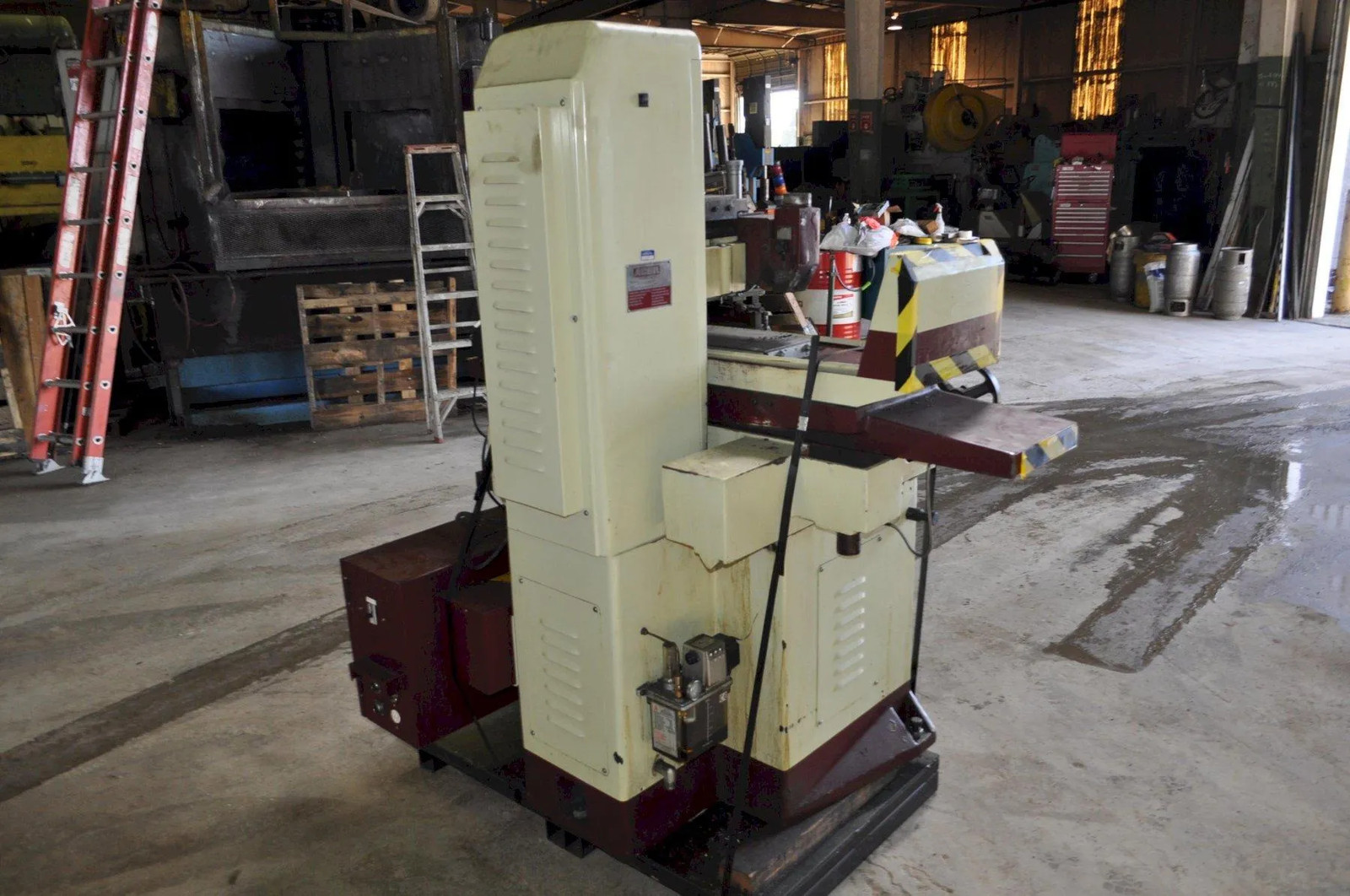 10″ X 20″ ACER HYDRAULIC SURFACE GRINDER