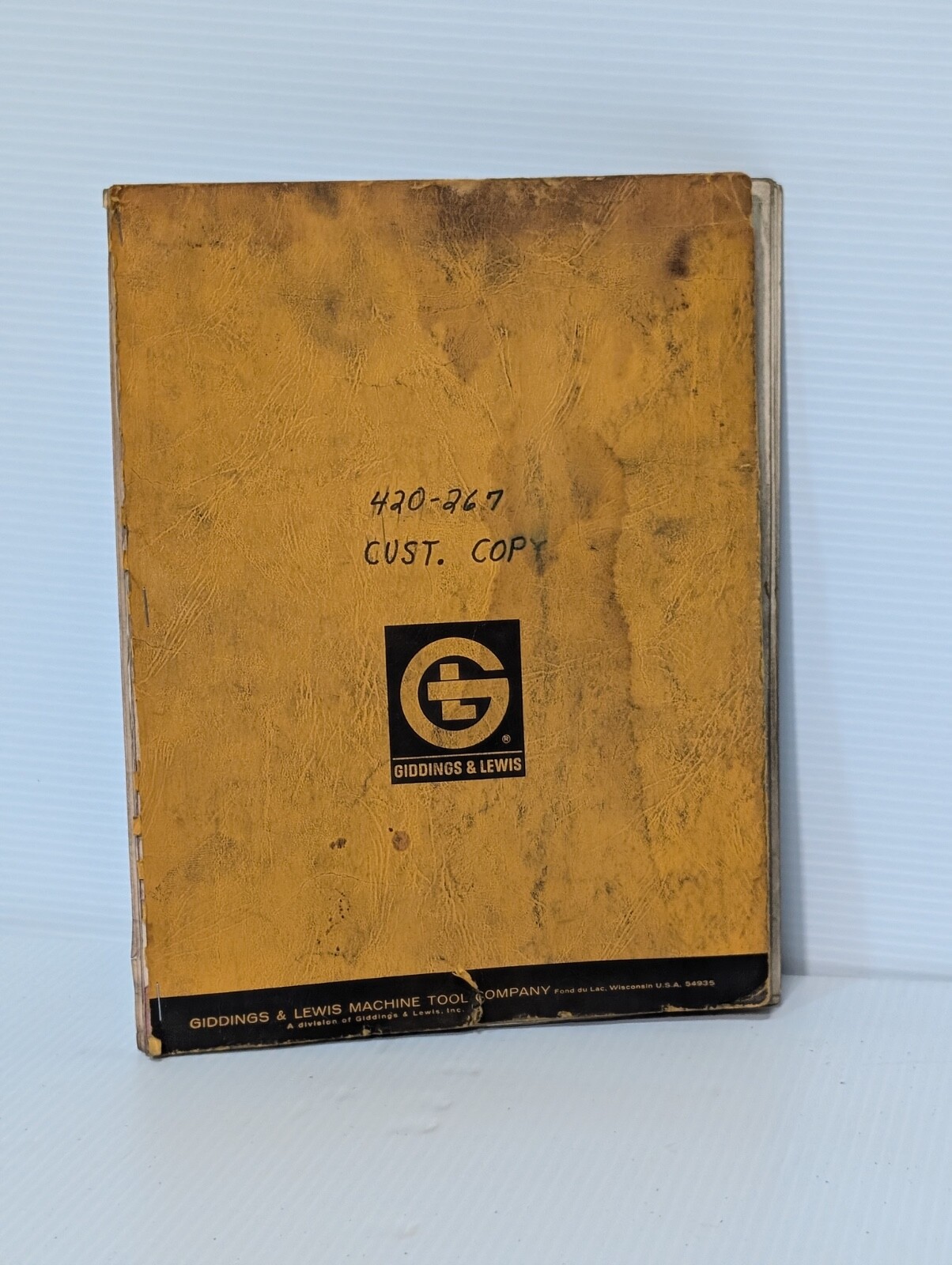 Giddings & Lewis Machine & Tool 420267 Manual for Manual Operation, as shown