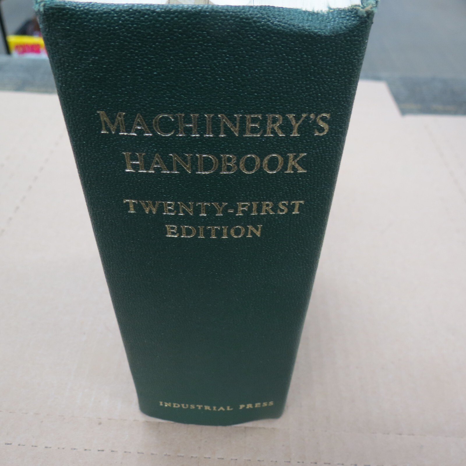 MACHINERY’S HANDBOOK- TWENTY-FIRST EDITION-INDUSTRIAL PRESS- 1980