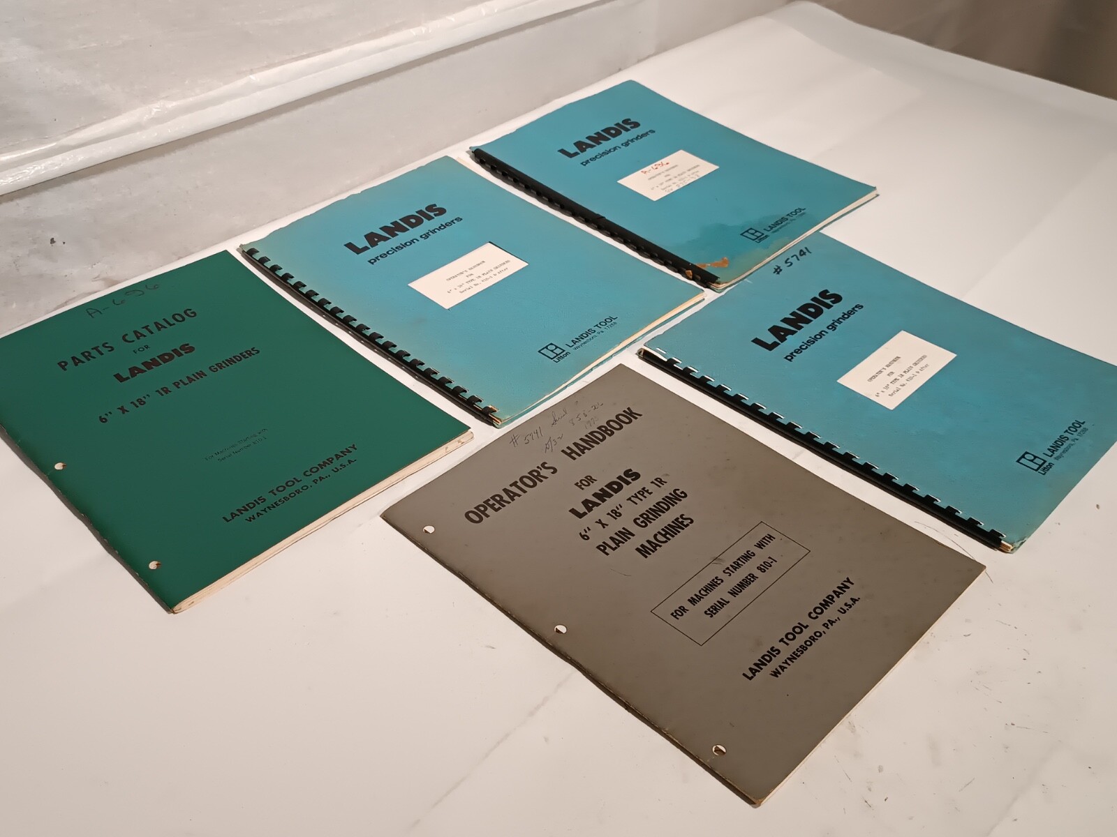 Lot of 5 Landis Precision Grinders 6″-18″ 1R Machine Handbooks & Parts Catalog