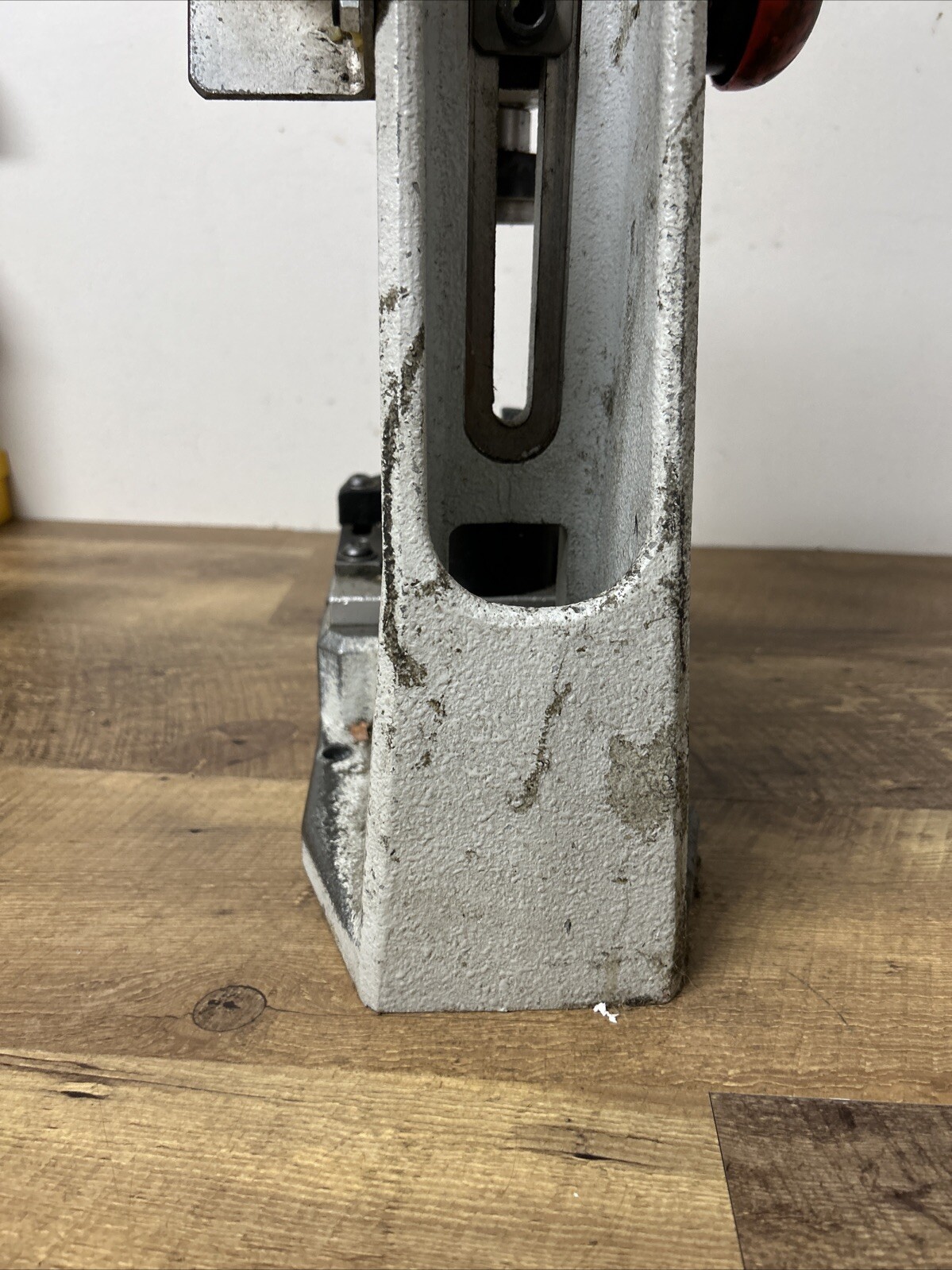 SCHMIDT Rack and Pinion Press 3R-03-2014