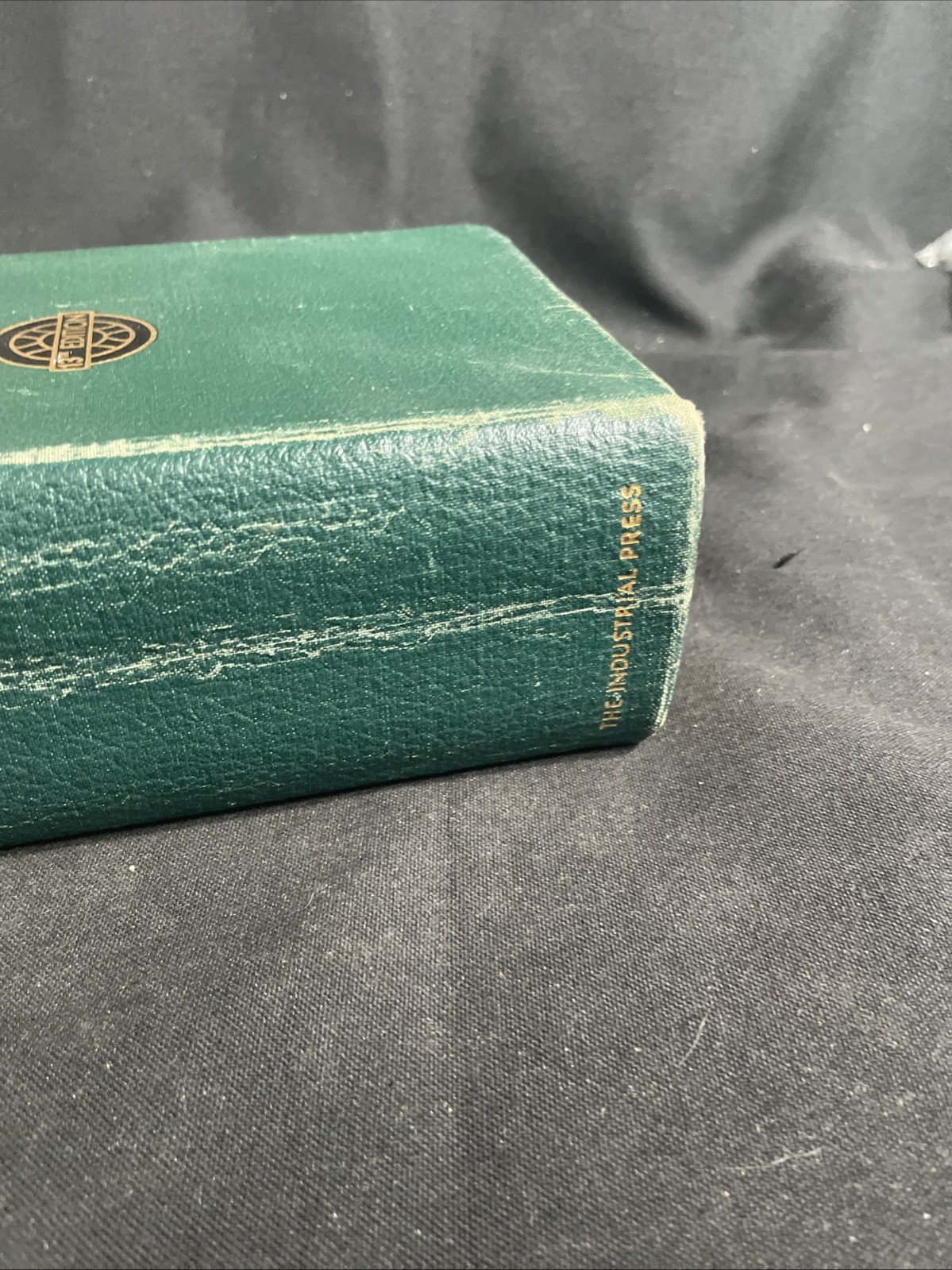 Machinery’s Handbook 1946 13th Edition Vintage Machinist’s Book. T-137