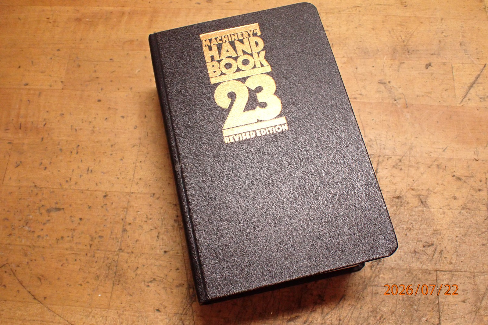 LOT 251: VINTAGE MACHINERY’S HANDBOOK MACHINIST BOOK