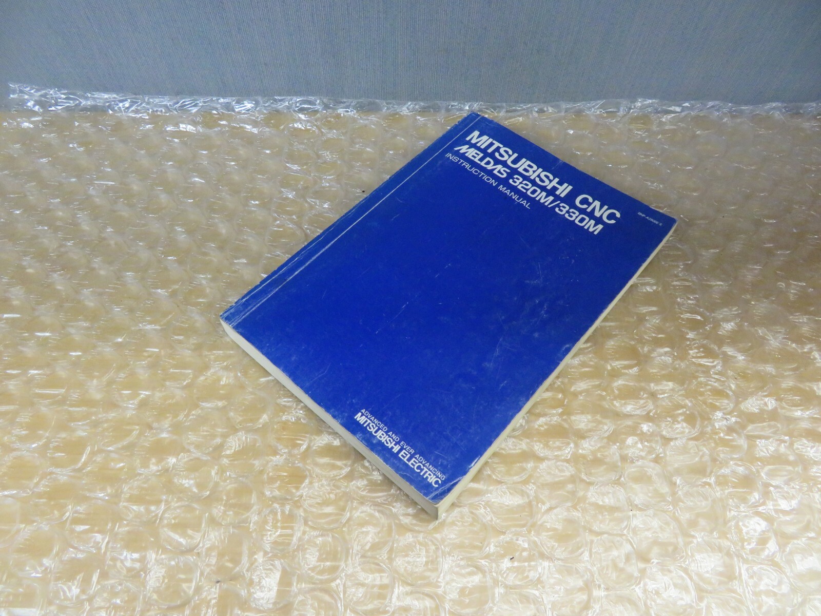 Mitsubishi CNC Meldas 320M/330M Instuction Manual (17156)