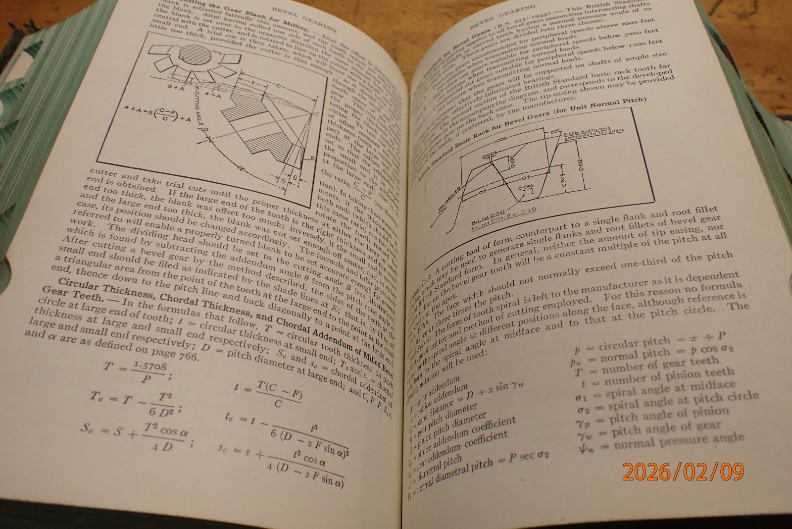LOT B1: VINTAGE MACHINERY’S HANDBOOK MACHINIST BOOK