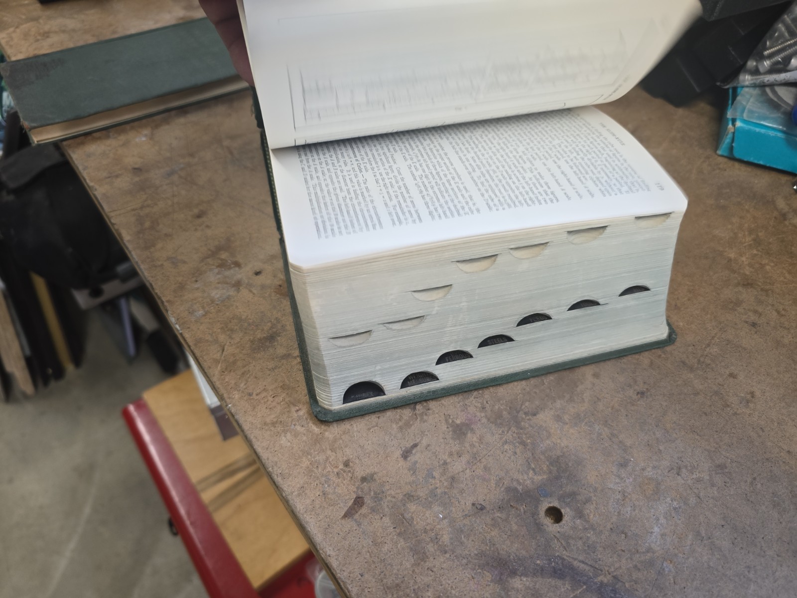 1964 Machinery’s Handbook Seventeenth Edition book