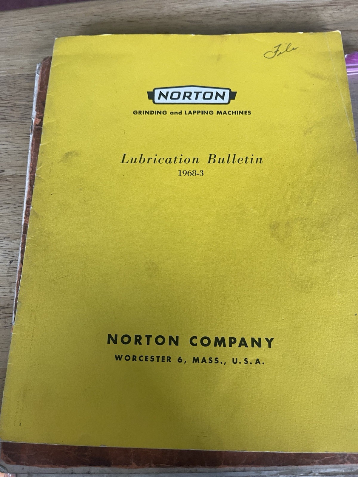 Norton Grinding/ Lapping Machines Lubrication Bulletin W/Manual No. 26 Hyprolap