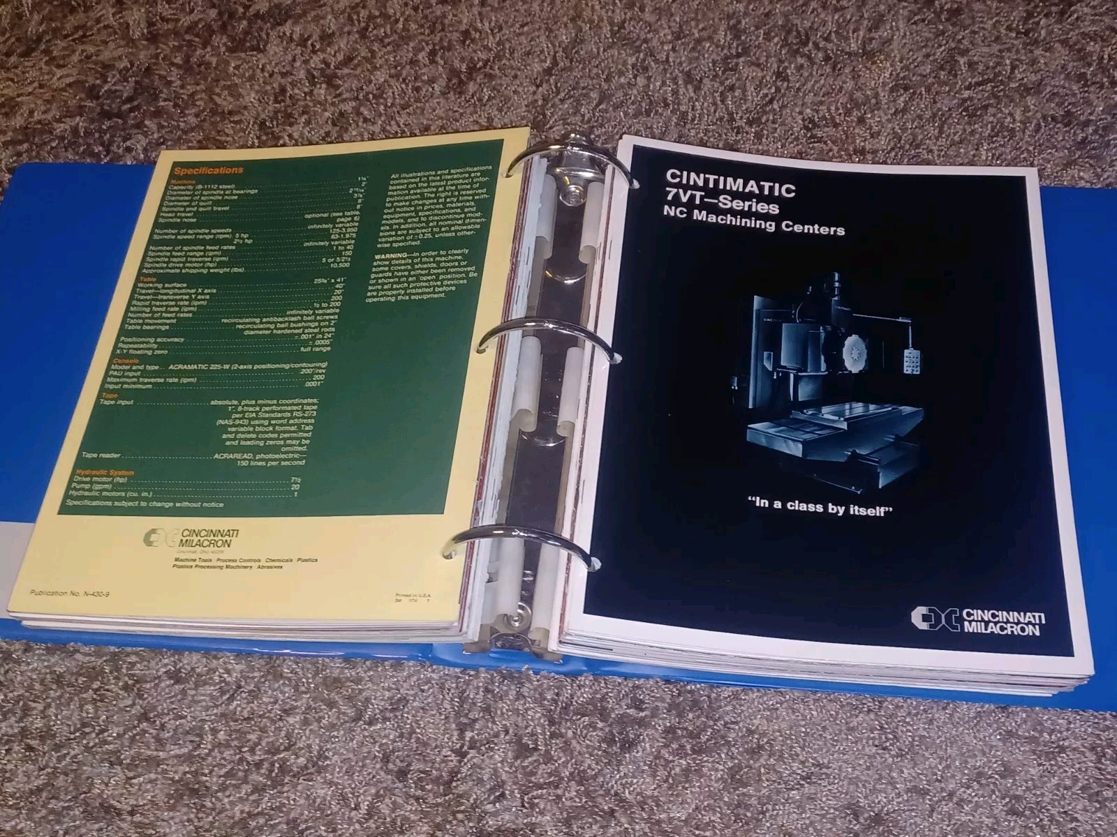 1975 CINCINNATI MILACRON MACHINE COMPANY salesman Tool Binder BOOK CATALOG LOT