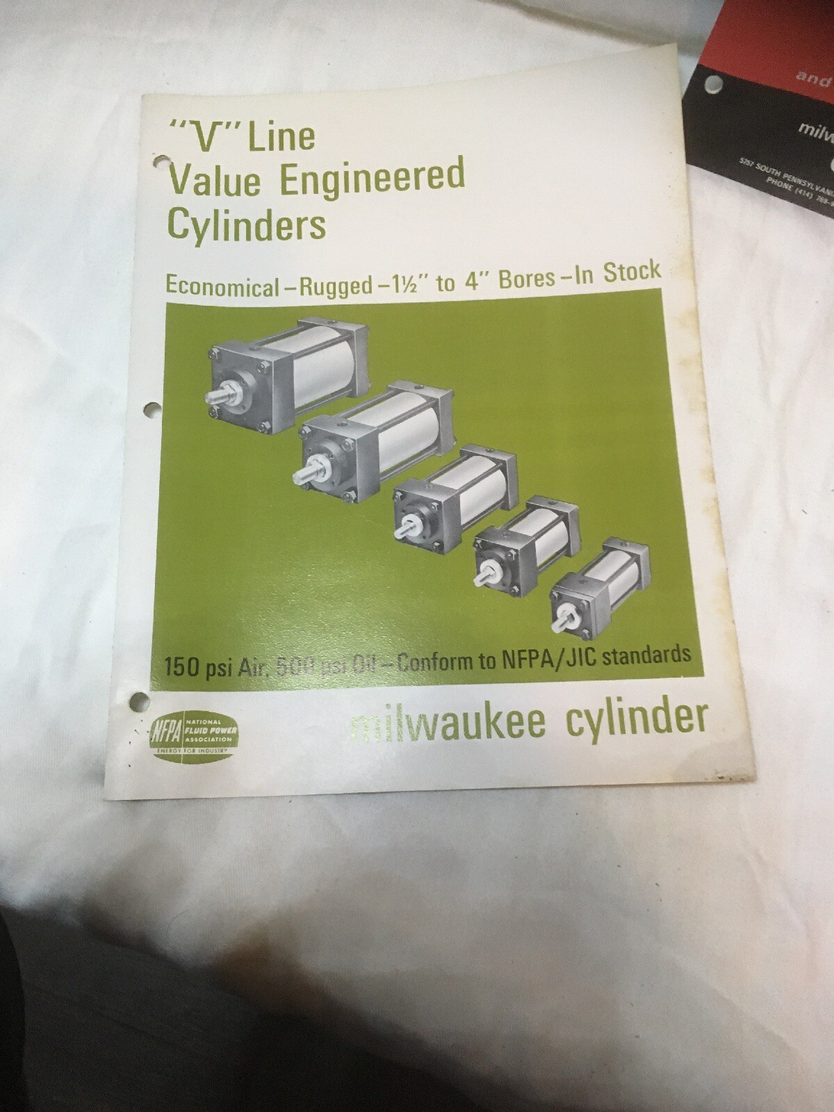 Lot 7 Rare 1973 Milwaukee Cylinder Brochure/Catalogs Fluid Power Great Color