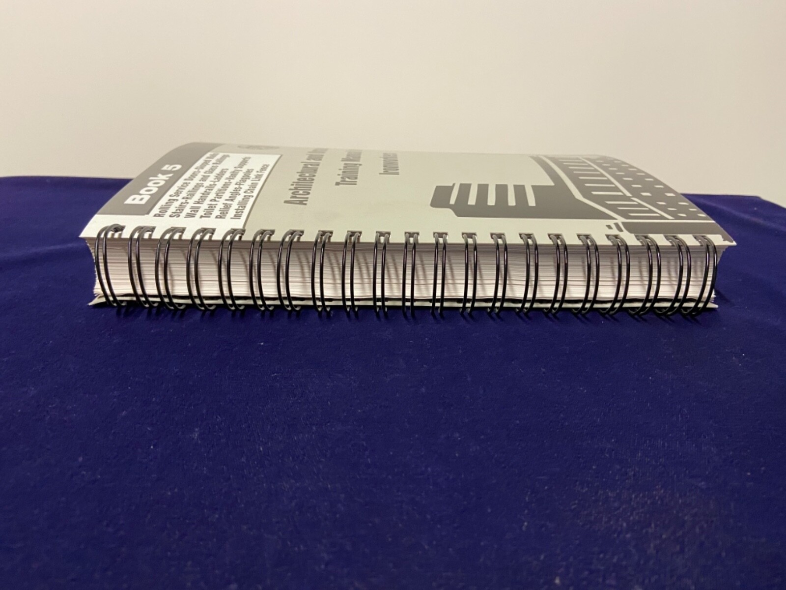 ARCHITECTURAL & ORNAMENTAL TRAINING MANUAL FOR IRONWORKERS ~ BOOK 5 IRON WORKER