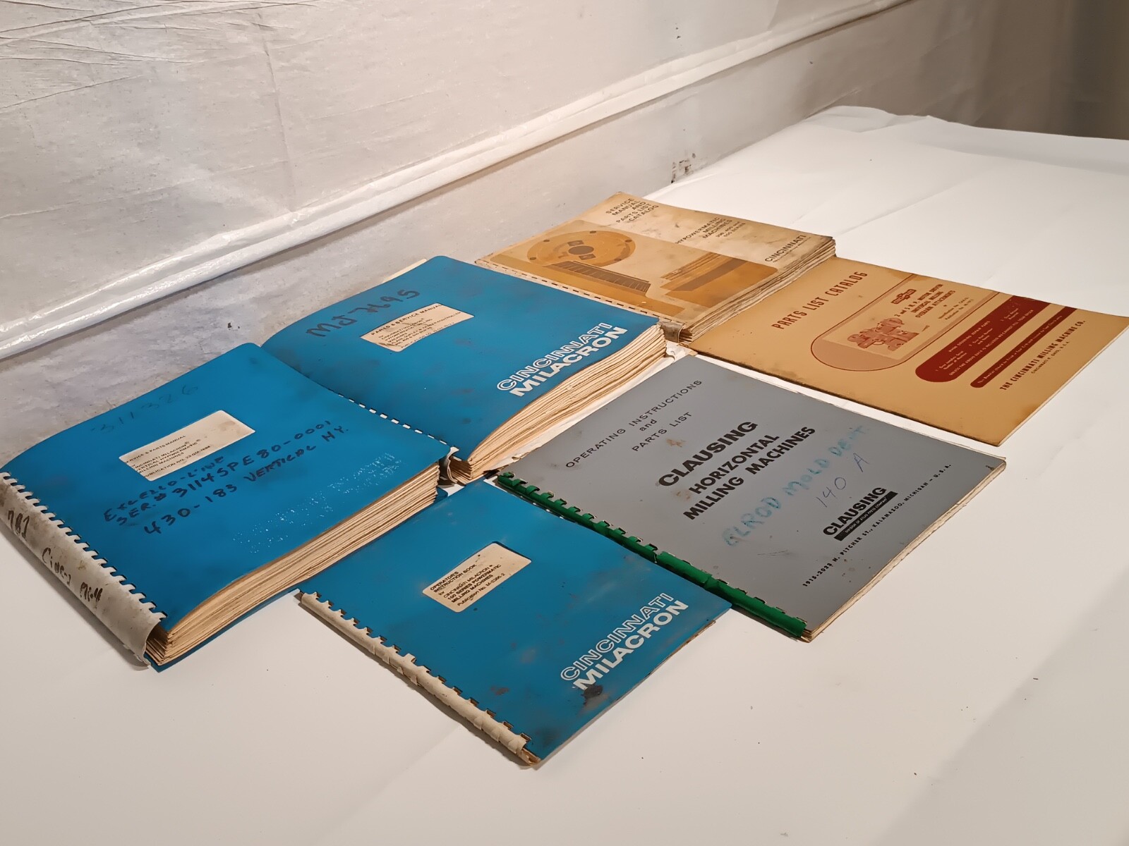 Lot of 6 Cincinnati Milacron 2 & 5HP Horizontal Milling Machine Operator Manuals