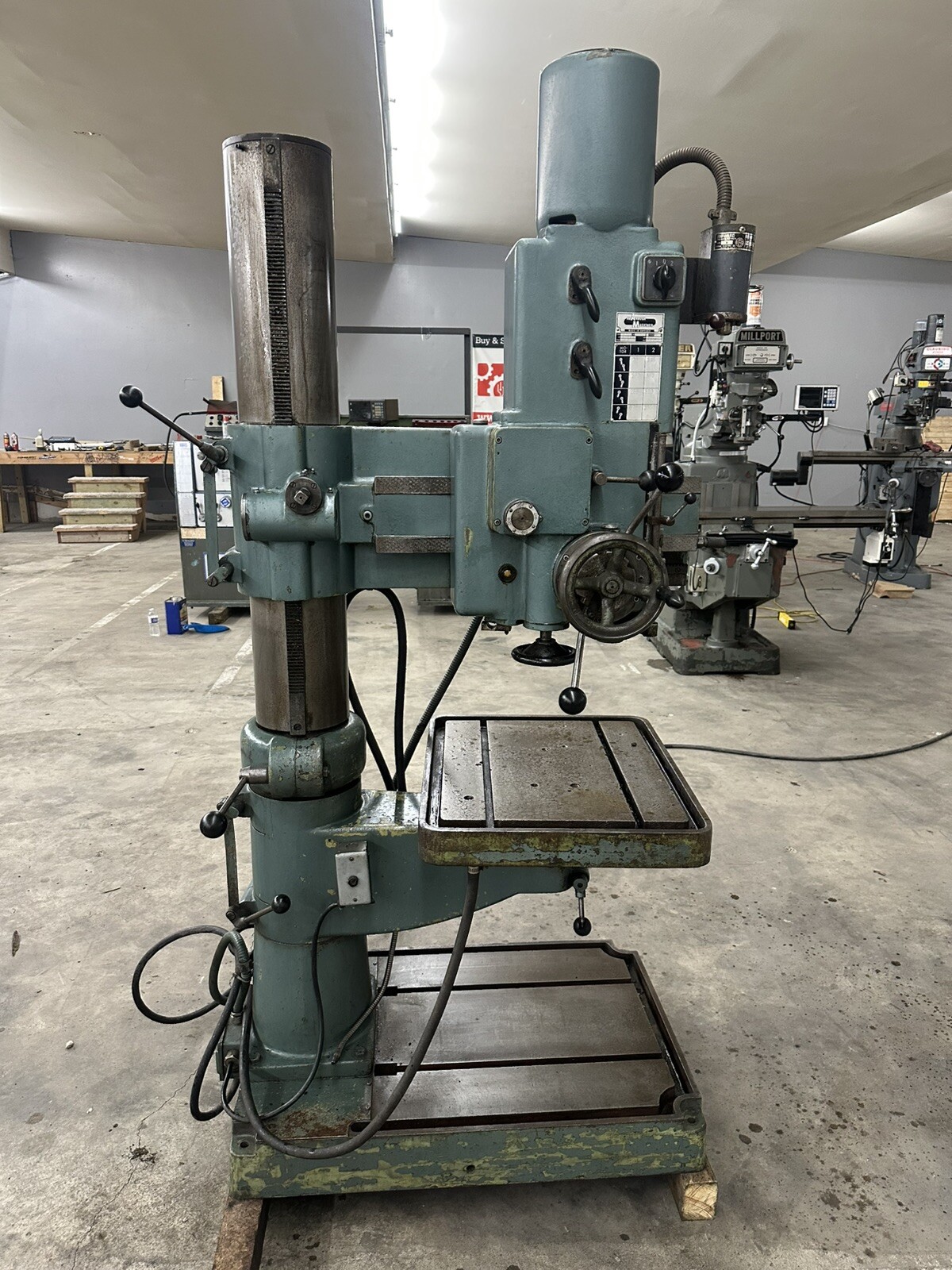 Arboga Maskiner RM3508 Radial Arm Drill- Video link in the description