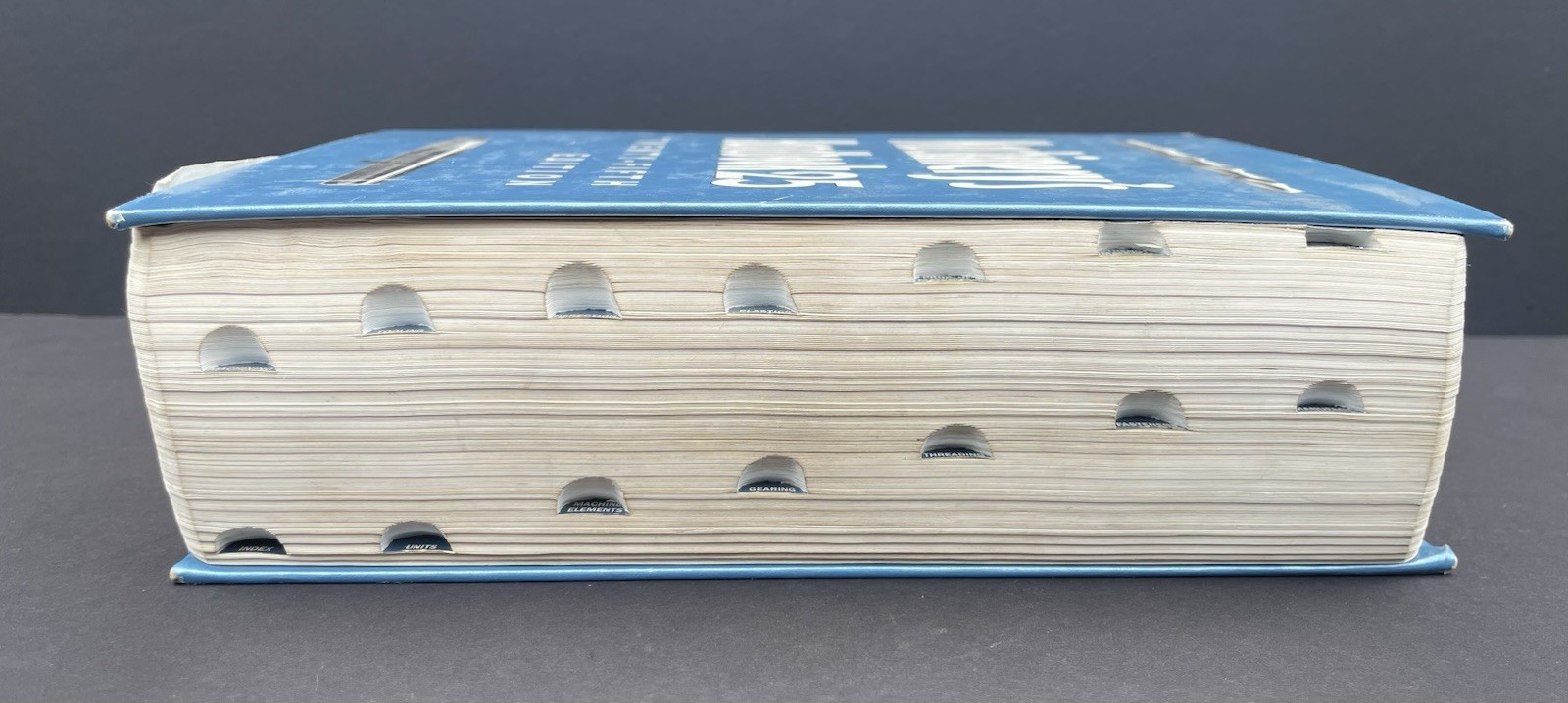 Industrial Press Machinery’s Handbook 25 Twenty-Fifth Edition Hardcover Book