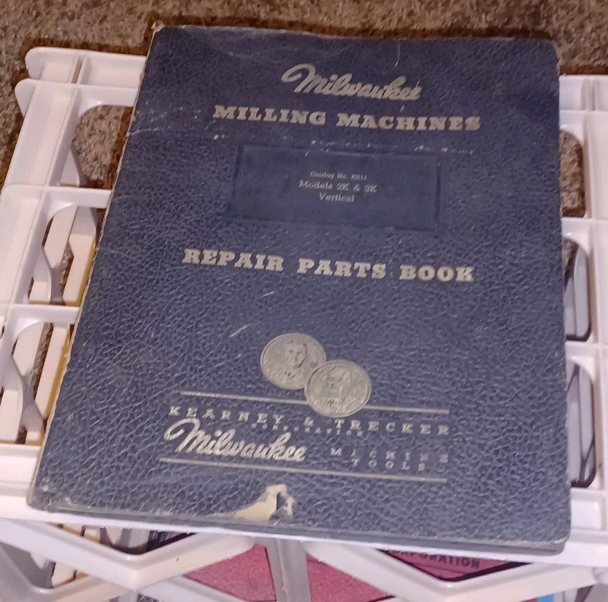 KEARNEY TRECKER MILWAUKEE REPAIR PARTS LIST BOOK MANUAL #722 MODEL 2H MILLING