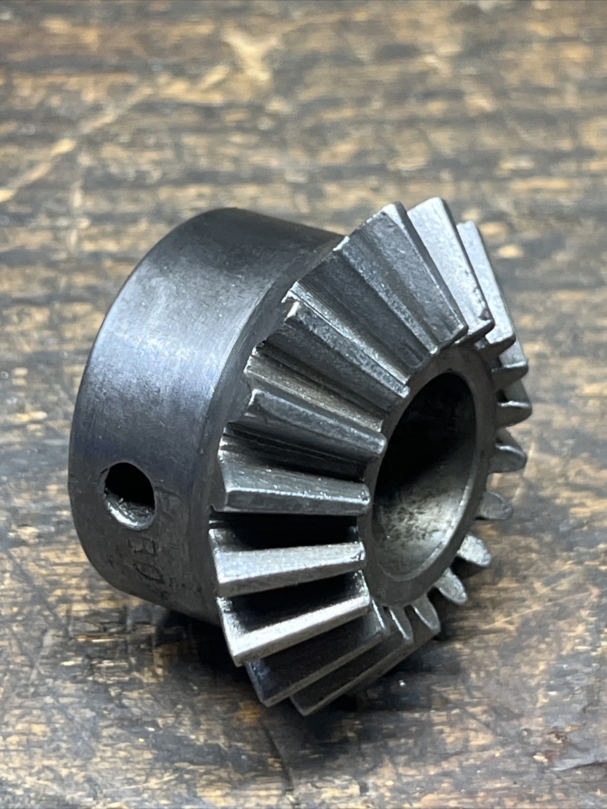 US BURKE No.4 Horizontal Milling Machine / Mill Knee Bevel Gear