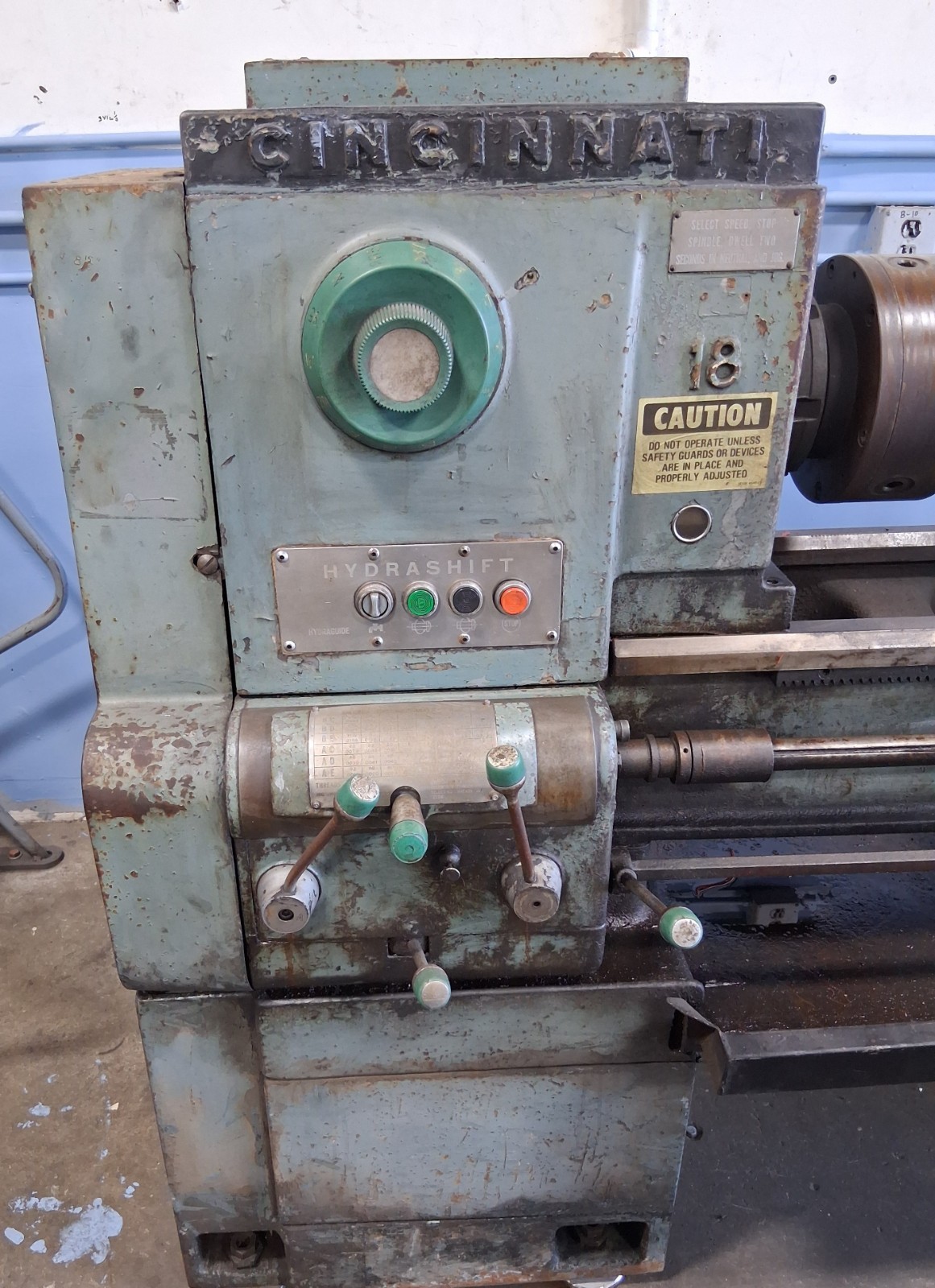 Cincinnati Hydrashift Lathe With Manual
