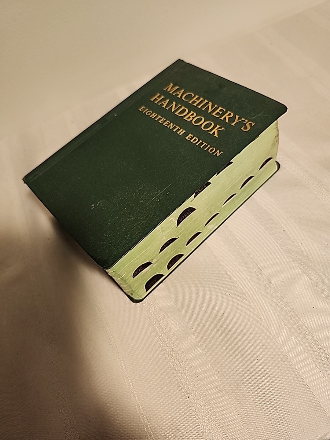 Machinery Handbook Eighteenth Edition Second Printing 1969 Industrial Press Inc