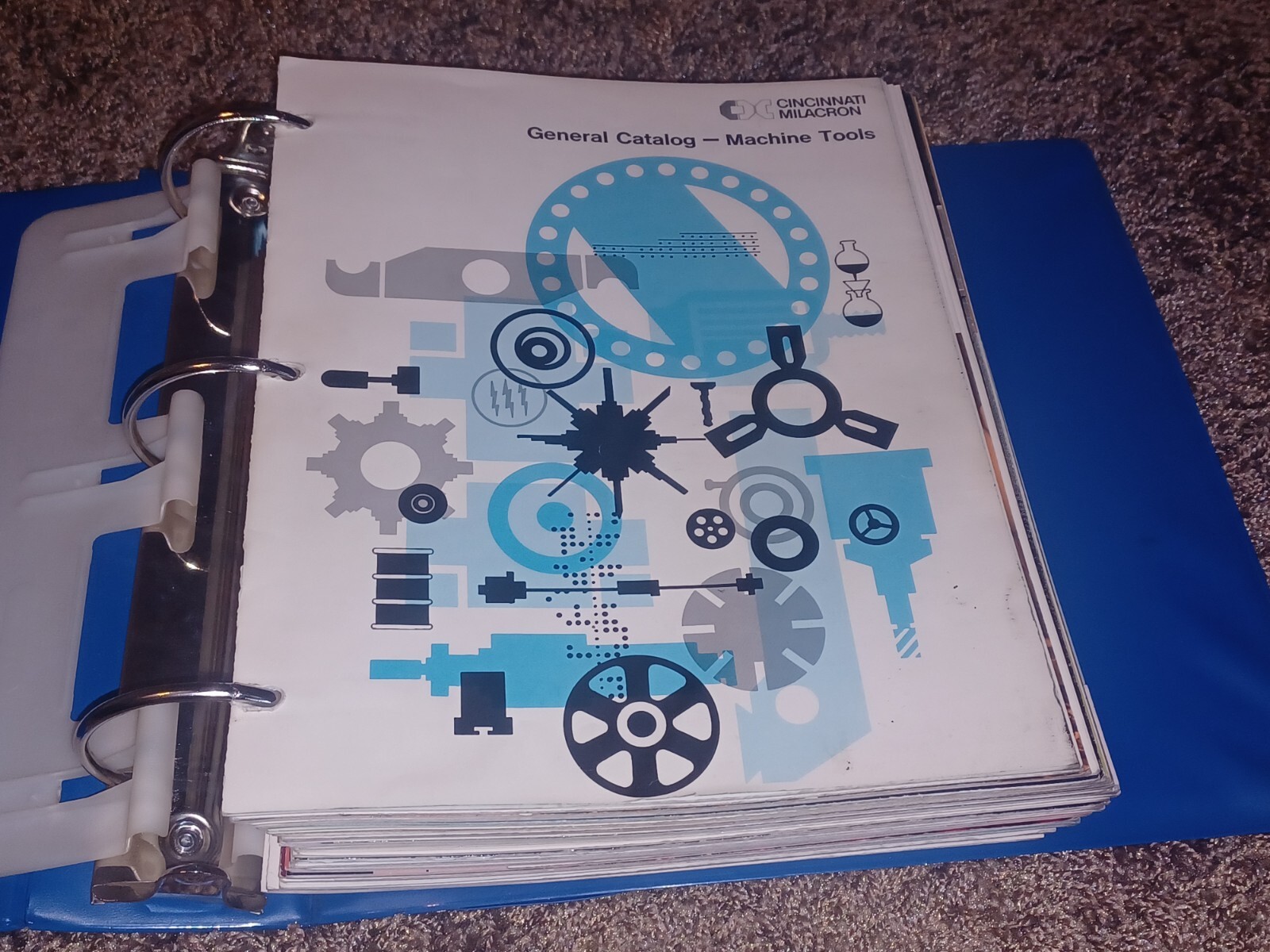 1975 CINCINNATI MILACRON MACHINE COMPANY salesman Tool Binder BOOK CATALOG LOT