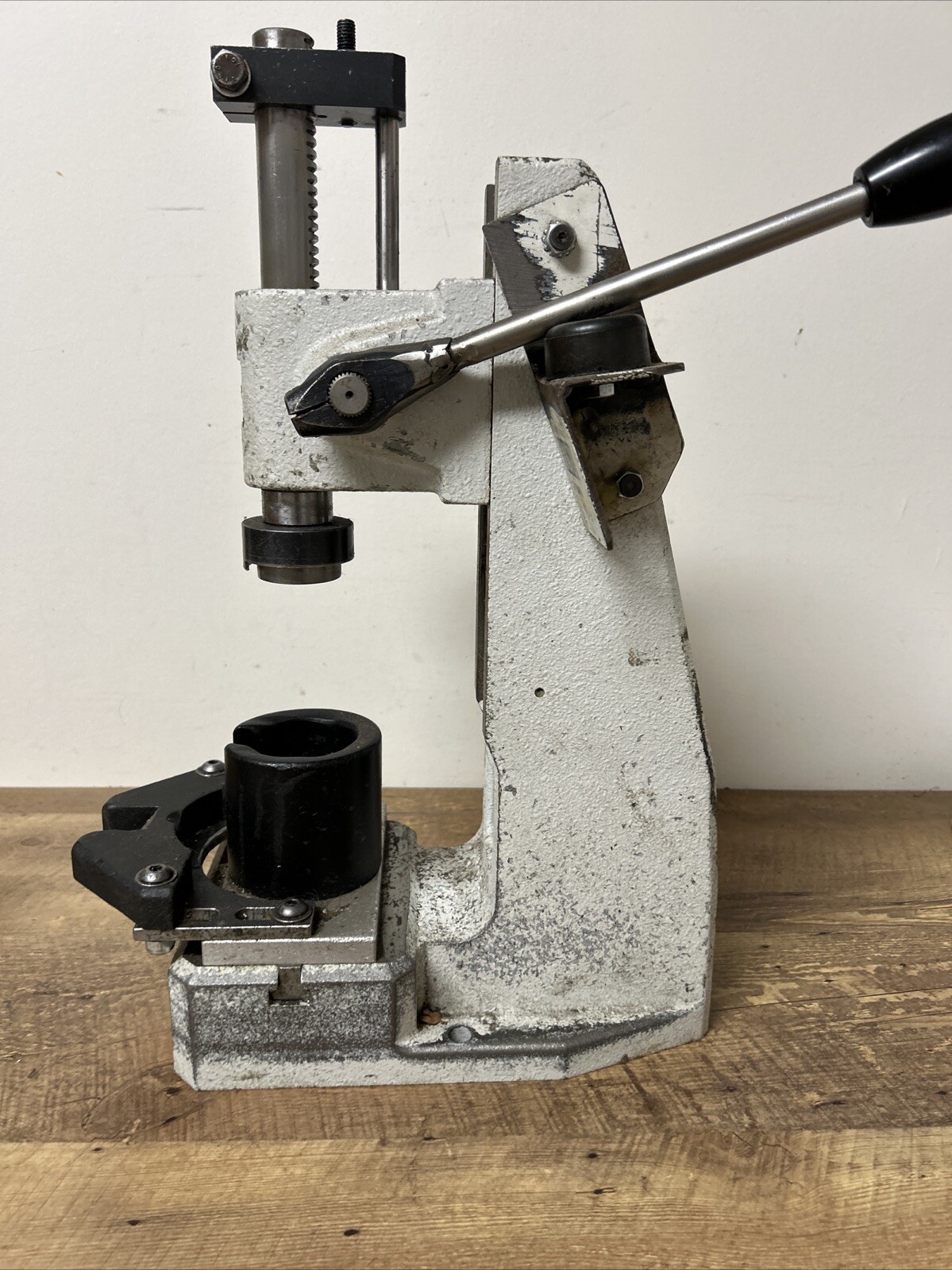 SCHMIDT Rack and Pinion Press 3R-03-2014