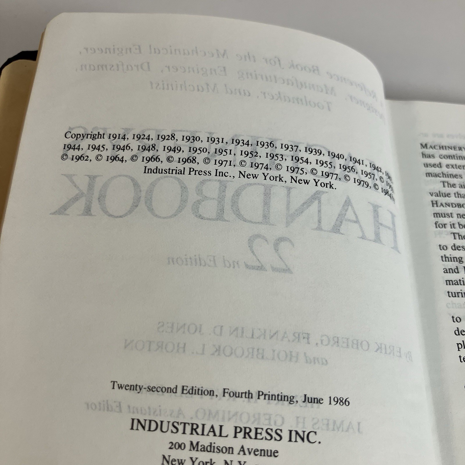 Machinery’s Handbook 22nd Ed. 1986 Fourth Printing – Industrial Press