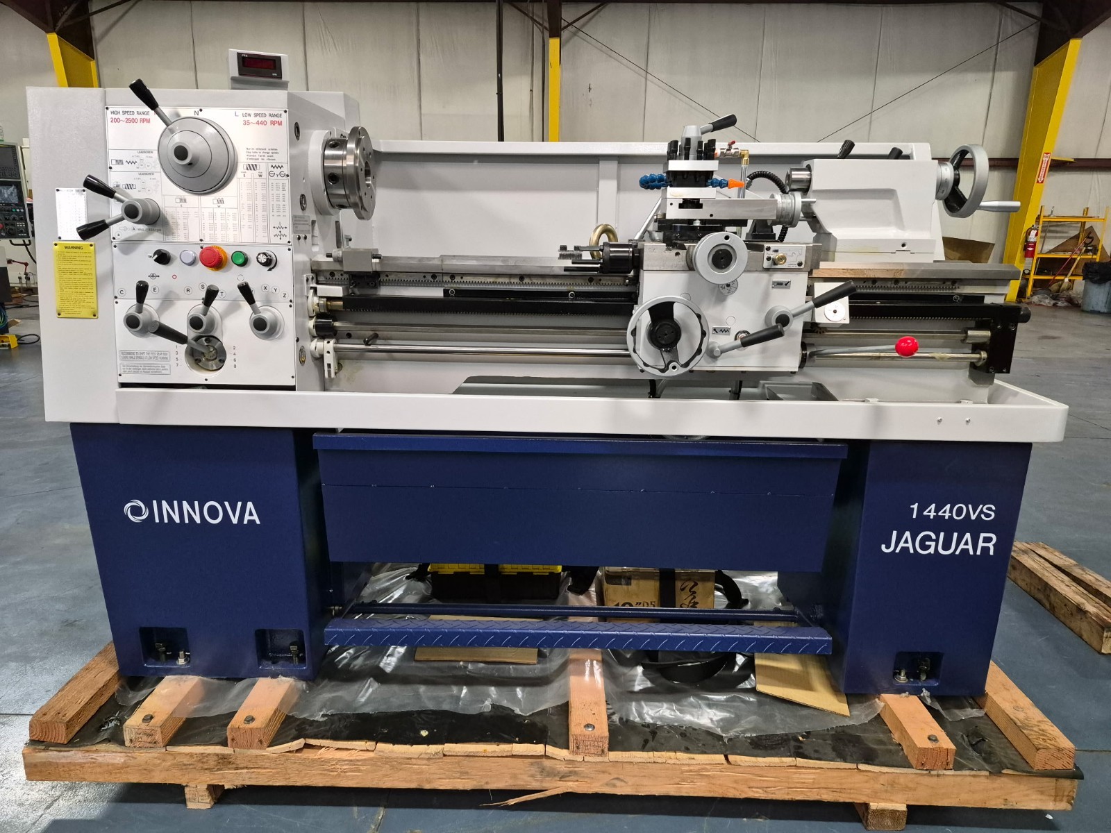 INNOVA MANUAL LATHE 1440VS *NEW*