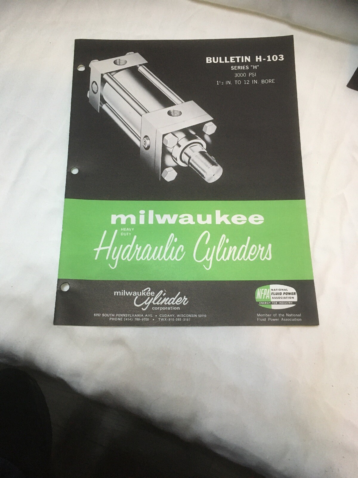 Lot 7 Rare 1973 Milwaukee Cylinder Brochure/Catalogs Fluid Power Great Color