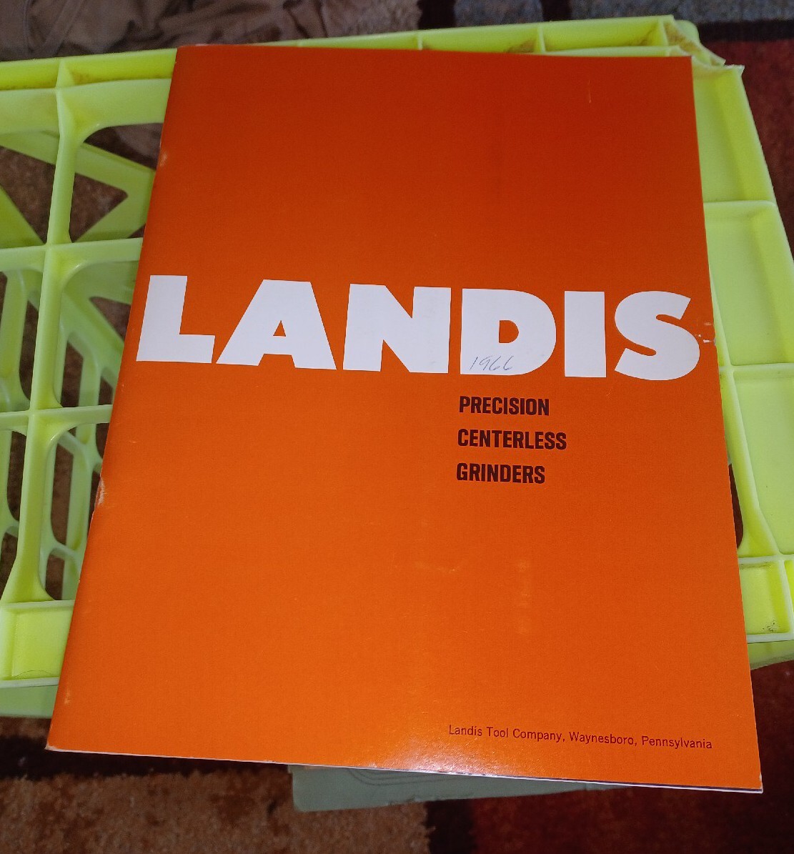 LANDIS PRECISION CENTERLESS GRINDERS MACHINES BOOK CATALOG Teledyne MACHINIST