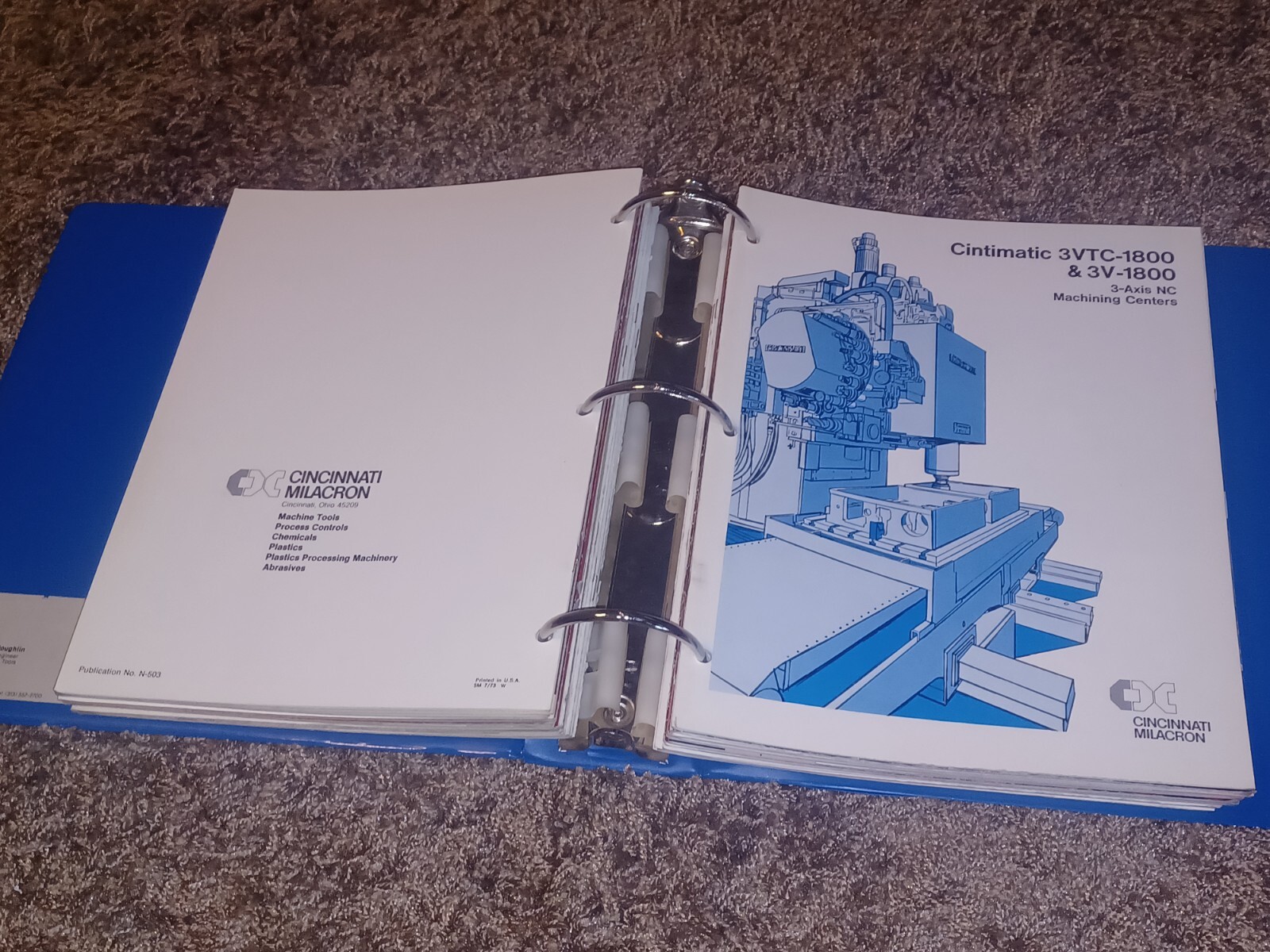 1975 CINCINNATI MILACRON MACHINE COMPANY salesman Tool Binder BOOK CATALOG LOT