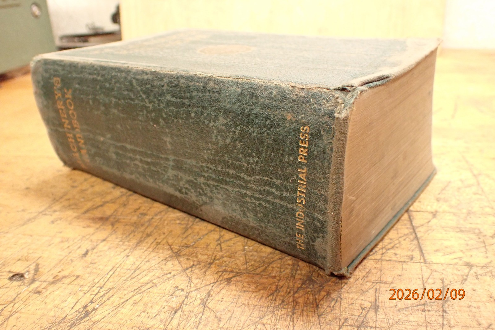 LOT C3: VINTAGE MACHINERY’S HANDBOOK MACHINIST BOOK
