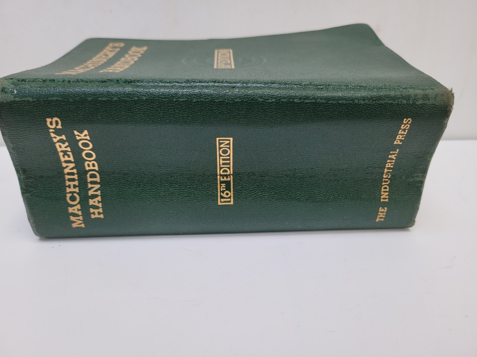 MACHINERY’s HANDBOOK 16th Edition – Hardcover – Machinist Book ERIK OBERG 1959