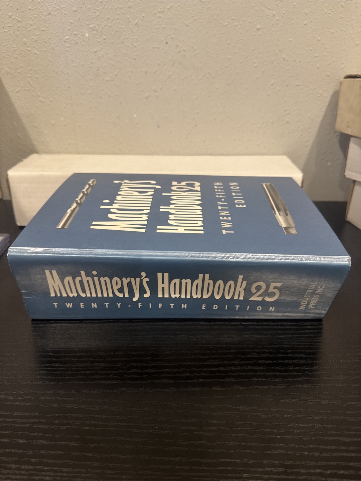 Machinery Handbook 25th Edition Good Condition Industrial Press Inc