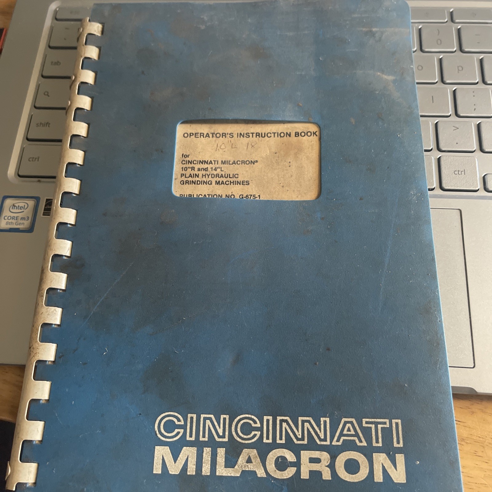Cincinnati Milacron Operating Instructions 10″R 14″L Plain Hydraulic Grinding