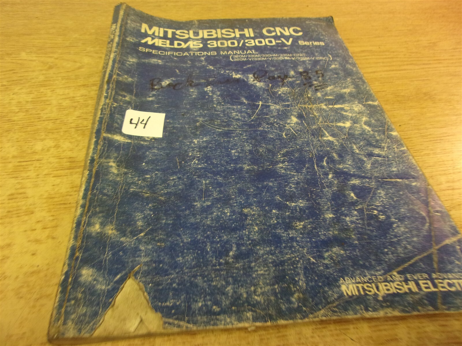 Mitsubishi CNC Meldas 300/300-V Specifications Manual BNP B3608A-E “44”