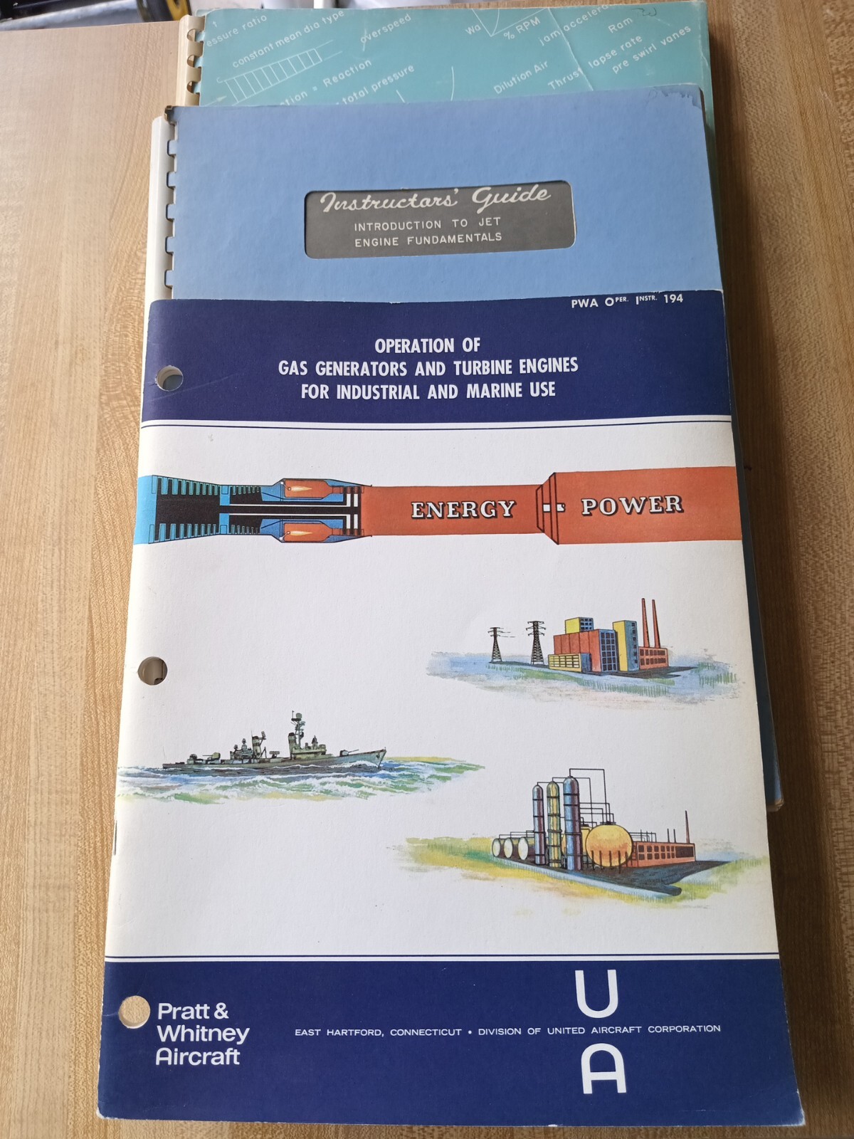 Lot of 3Pratt Whitney Manuals Operators Instructors guide gas turbine engines